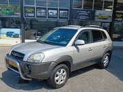 Hyundai Tucson - 2.0i Dynamic