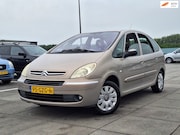 Citroën Xsara Picasso - €1350, -1.8i-16V APK AIRCO TREKHAAK
