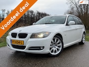 BMW 3-serie - Touring 318i High Executive / Automaat / Panorama dak / Goed