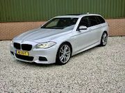 BMW 5-serie - M550 Touring M550xd- Panorama- Full options
