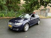 Audi A3 - 1.6 Ambiente LEUKE AUTO RIJDT EN SCHAKELT GOED