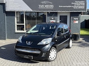 Peugeot 107 - 1.0-12V Millesim 200, nieuwe koppeling, 5 deurs, airco, apk