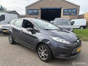 Ford Fiesta - 1.25 Limited DEALER ONDR. Rijd SUPER
