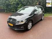 Volkswagen Touran - 2.0 TDI Highline 7p / Navi / Automaat / Pano