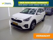 Kia Niro - 1.6 GDi Hybrid 141pk DCT6 DynamicLine | Navigatie | Parkeerc