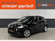 Hyundai i10 - 1.0 i-Drive / Airco / LM-Velgen / Stoelverwarming / Stuurwie