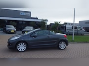 Peugeot 207 - CC 1.6 VTi Griffe LEER CRUISE AIRCO STOELVERWARMING INR MOG