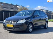 Volkswagen Polo - 1.4-16V Trendline 5DR*Stoelverwarming*Airco*LM velgen*Elektr