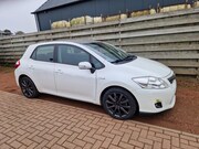 Toyota Auris - 1.8 Full Hybrid Aspiration Navigatie