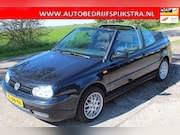 Volkswagen Golf - 1.8 Trendline