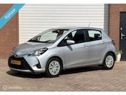 Toyota Yaris - 1.0 VVT-i Comfort Navi Camera PDC