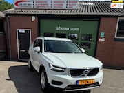 Volvo XC40 - 2.0 T4 Momentum