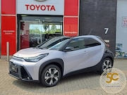 Toyota Aygo X - Hybrid 115 Pulse NIEUW UIT VOORRAAD LEVERBAAR APPLE/ANDROID