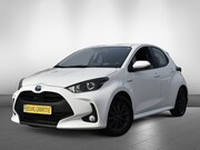Toyota Yaris - (financiering mogelijk) 1.5 Hybride first edition + winterpa