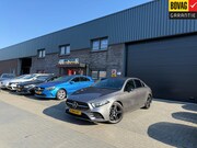 Mercedes-Benz A-klasse - 180 AMG Line | 1E EIGENAAR | 12MND GARANTIE | LED | CAMERA |