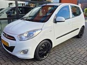 Hyundai i10 - 1.2 Plus Airco Navi PDC