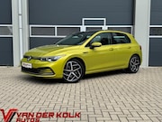 Volkswagen Golf - 1.5 eTSI Style | IQ Drive | Panorama | Full LED | Alcantara