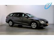 Skoda Octavia - Combi 1.0 e-TSI DSG Business Edition Virtual Cockpit Trekhaa