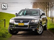 Volkswagen Touareg - 3.6 V6 FSI | Leer | Dakje | Trekhaak |