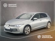 Volkswagen Golf - Life Edition 1.5 eTSI 115pk DSG Automaat Adaptive cruise con