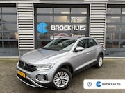 Volkswagen T-Roc - 1.0 TSI 110 pk Life | Airco | Parkeersensoren | Apple Carpla
