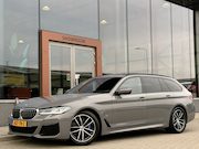 BMW 5-serie - Touring 530i M-Sport | Pano | HUD | Laser | Stoelverwarming