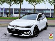 Volkswagen Golf - GTE 1.5 eHybrid Panodak | Leer | 19"Inch | Black Style | Gar