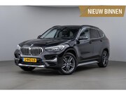 BMW X1 - xDrive20i High Executive |Trekhaak|Leder|Camera|Elek-a.klep|