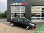 Opel Corsa - 1.0 Turbo Edition met all season banden.