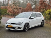 Volkswagen Golf - Highline R Uitvoering Pano. Aut. Leer. Apple. Acc. Camera