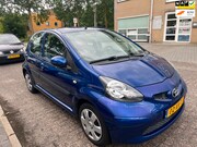 Toyota Aygo - 1.0-12V + 5 deurs