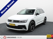Volkswagen Tiguan - 1.5 TSI ACT Highline Business R | Black Style | Head Up | Si