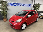 Toyota Aygo - 1.0-12V // incl.