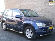 Suzuki Grand Vitara - 2.0-16V Exclusive - 4x4 - Sidebars - Trekhaak
