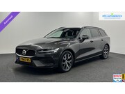 Volvo V60 - 2.0 B3 Essential TREKHAAK CRUISE CARPLAY NAVI LM ECC.