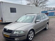 Skoda Octavia - 2.0 FSI Ambiente