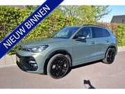 Volkswagen Tiguan - 1.5 eHybrid R-Line, BLACK ED. TREKH. PANO.