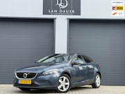 Volvo V40 - 2.0 T2 R-Design / STOELVERWARMING / CRUISE CONTROL