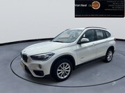 BMW X1 - sDrive 1.8i Executive 3 MND GAR | NAVI | CLIMA | SPORTVELGEN