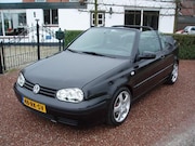 Volkswagen Golf - Cabriolet 1.8 TRENDLINE 16V DOHC UNIEK