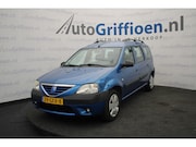 Dacia Logan Mcv - 1.6-16V Lauréate MPV met trekhaak
