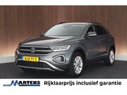 Volkswagen T-Roc - 1.5 TSI 150pk DSG Style Trekhaak Camera Stoelverwarming Mass