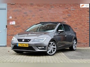 Seat Leon - 2.0 TDI FR Connect | PANO DSG VIRTUAL ALCANTARA