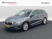 Skoda Octavia - Combi 1.0 e-TSi 110 Pk Automaat Business Edition Plus | Trek