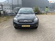 Toyota RAV4 - 2.2 D-CAT Linea Sol