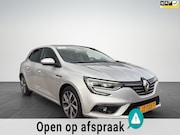 Renault Mégane - 1.2 TCe Bose|Dode-Hoek|Head-Up|Massage|Camera