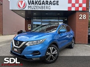 Nissan Qashqai - 1.3 DIG-T N-Connecta 160 PK!! // PANO-DAK // NAVI + CARPLAY