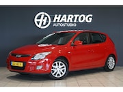 Hyundai i30 - 2.0i i-Catcher + AUTOMAAT / LEDER / DEALER ONDERHOUDEN / STO