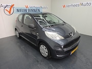 Peugeot 107 - 1.0-12V XR