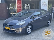 Toyota Prius - 1.8 Plug-in Executive Business HEAD-UP BLUETOOTH STOELVERWAR